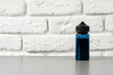 Comment Choisir le Bon E-liquide : Nicotine, Saveurs et Ratio PG/VG